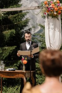 Mehr über den Artikel erfahren Musik für die freie Trauung: Ideen für Einzug, Ringtausch & Auszug