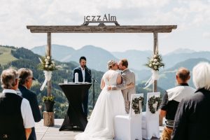 Mehr über den Artikel erfahren Nochmal heiraten: Freie Trauung bei der zweiten Ehe
